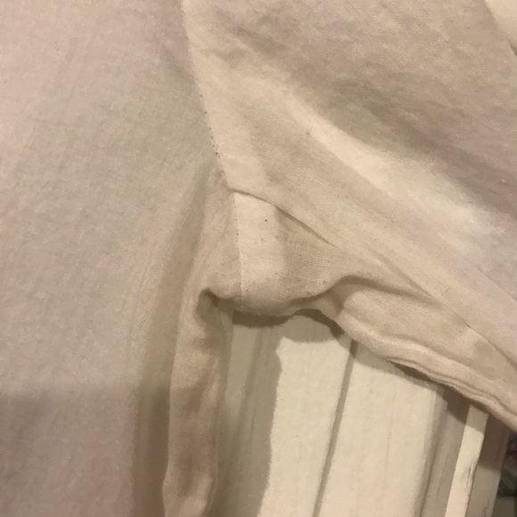 Lilly Pulitzer Amelia Island White Top with Pink Embroidery - Picture 10 of 16